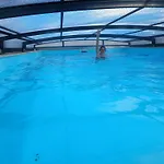 Belle Maison Avec Piscine Chauffee A Partir De Mi Avril Proche De La Prázdninový dům