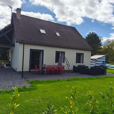 Belle Maison Avec Piscine Chauffee A Partir De Mi Avril Proche De La Дом отдыха