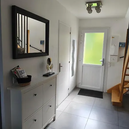 Belle Maison Avec Piscine Chauffee A Partir De Mi Avril Proche De La * Обервиль