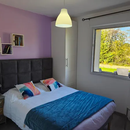 Semesterbostad Belle Maison Avec Piscine Chauffee A Partir De Mi Avril Proche De La *