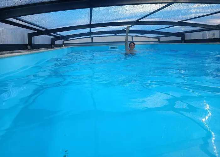 Belle Maison Avec Piscine Chauffee A Partir De Mi Avril Proche De La Holiday home