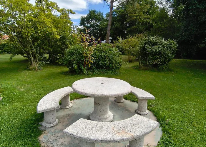 Belle Maison Avec Piscine Chauffee A Partir De Mi Avril Proche De La Holiday home