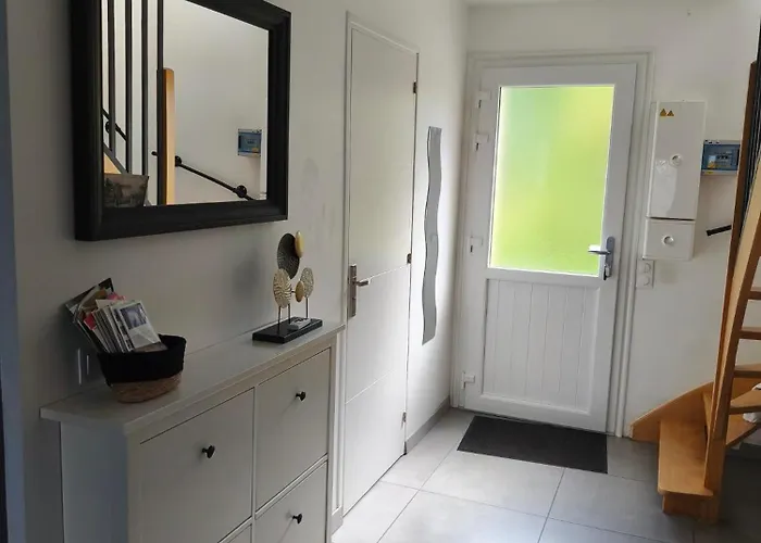 Belle Maison Avec Piscine Chauffee A Partir De Mi Avril Proche De La * Auberville