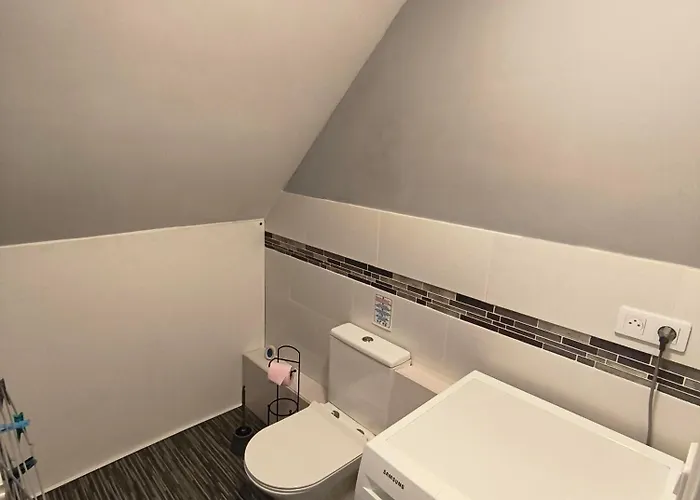 Holiday home Belle Maison Avec Piscine Chauffee A Partir De Mi Avril Proche De La Auberville